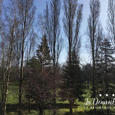 La Deauvillaise - Residence Du Golf Deauville Exterior photo