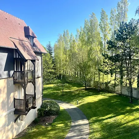 La Deauvillaise - Residence Du Golf Deauville Exterior photo